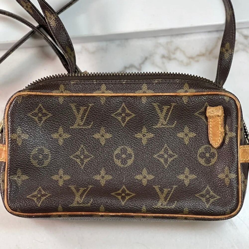 LOUIS VUITTON MARLEY BANDOULIERE